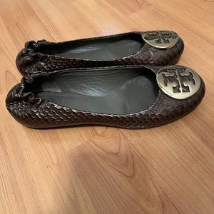 Tory Burch Flats - Snake Skin Size 5 Brown
